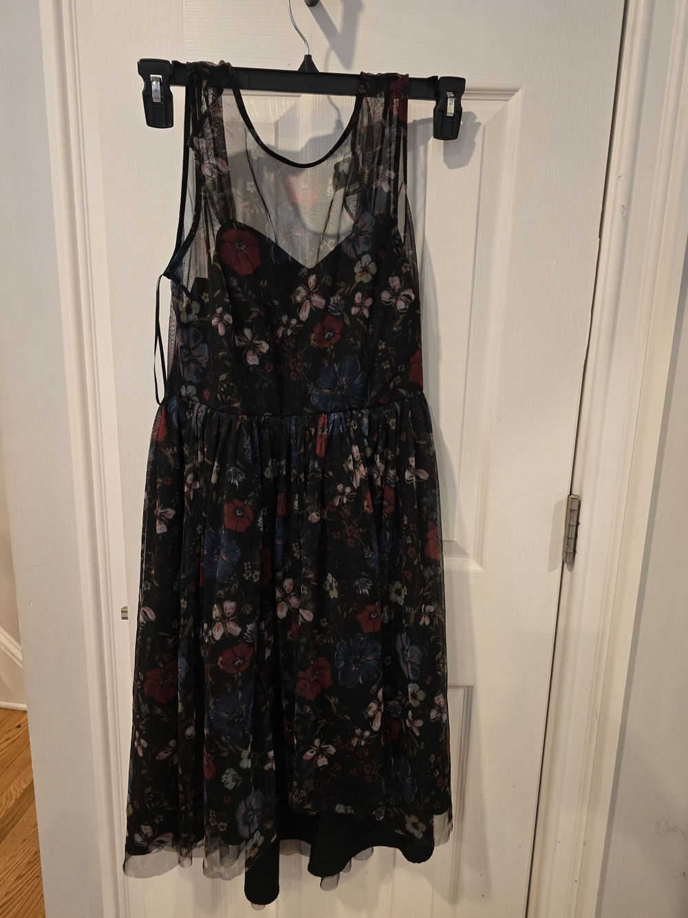 Disney LC Lauren Conrad Snow White Floral Mesh Midi Dress Size 4
